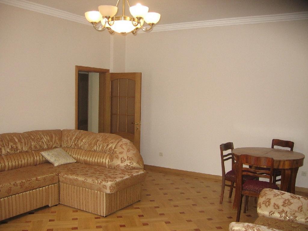 Apartments In Old City Λβιβ Εξωτερικό φωτογραφία